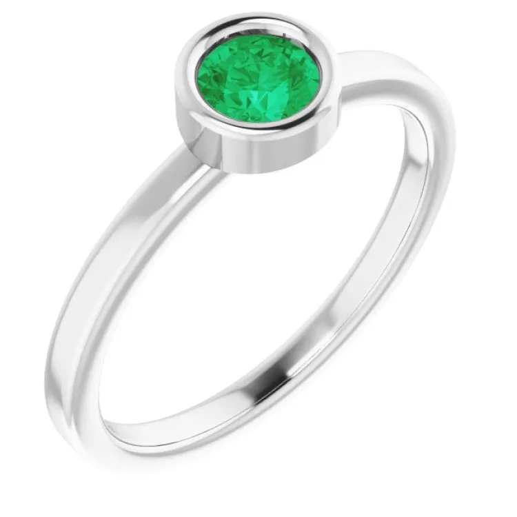 14K White 4.5 mm Natural Emerald Ring