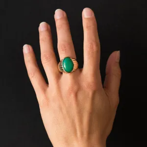 1960s 6 Carat Chrysoprase 18 Karat Yellow Gold Signet Ring