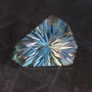 2.1ct Lemon/Lime Sapphire Arrowhead - Fantasy Cut 9.3x7.5mm