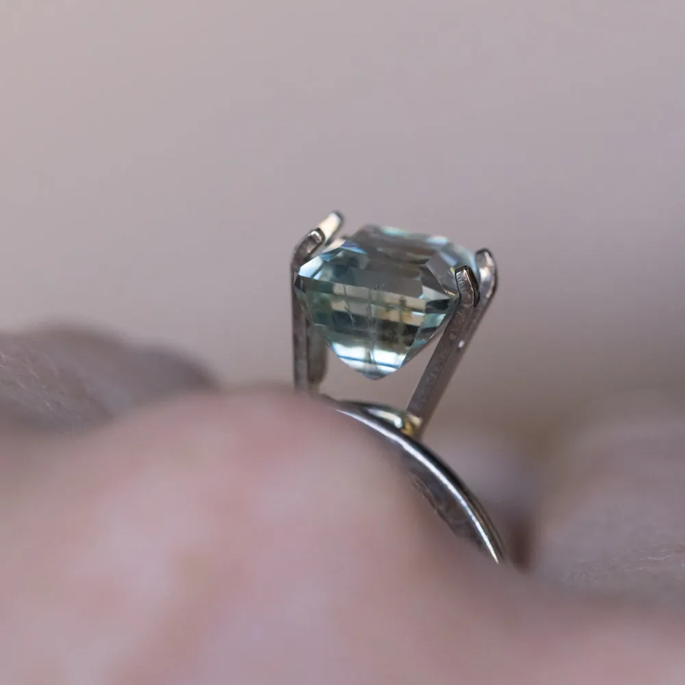 3.84CT UNTREATED EMERALD CUT MONTANA SAPPHIRE, LIGHT GREENISH BLUE AQUA, 8.60X7X5.94MM