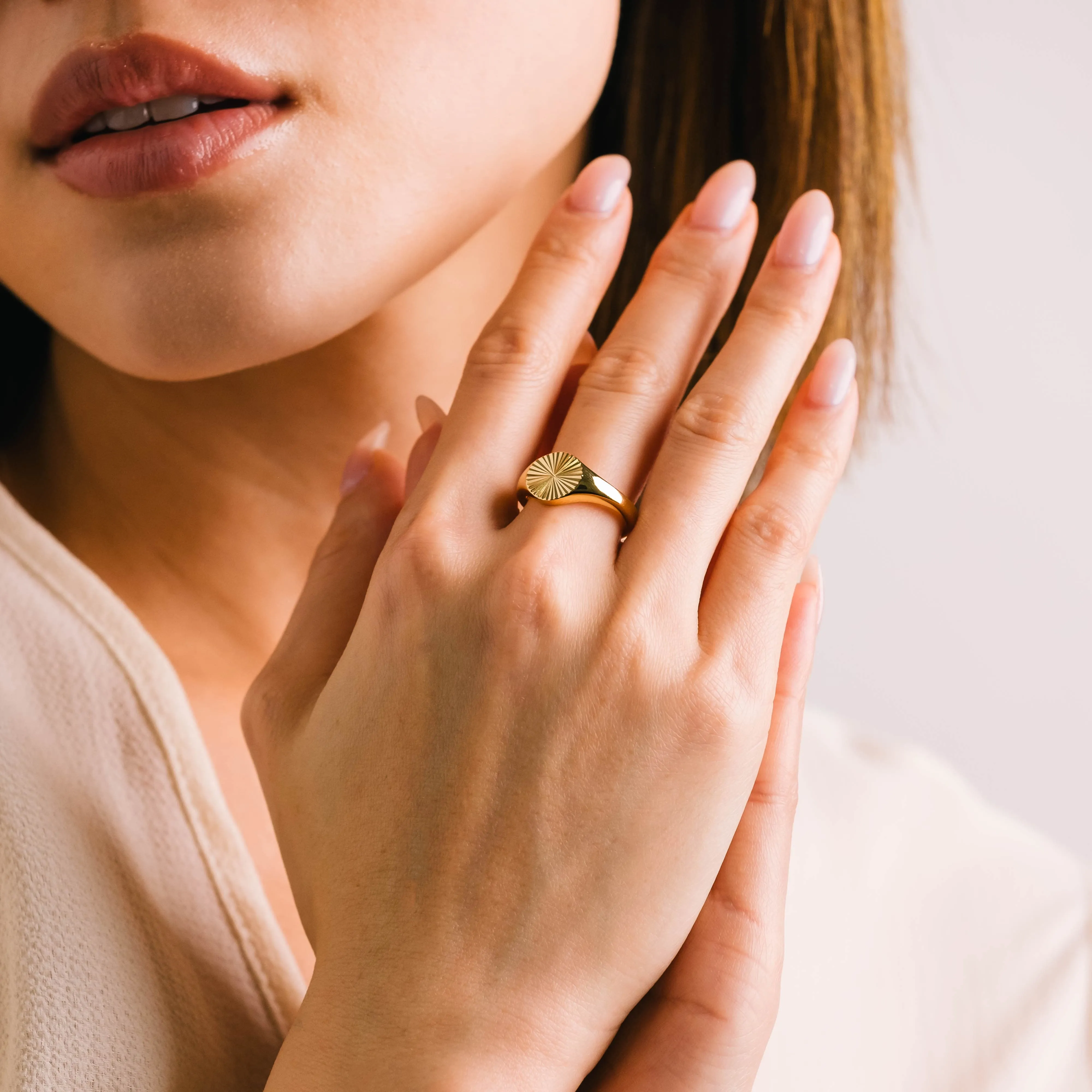 Coin Fluted Signet Ring