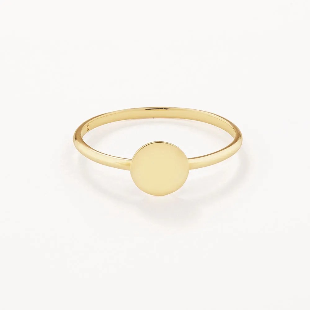 Mini Engravable Disc Ring in 10k Gold