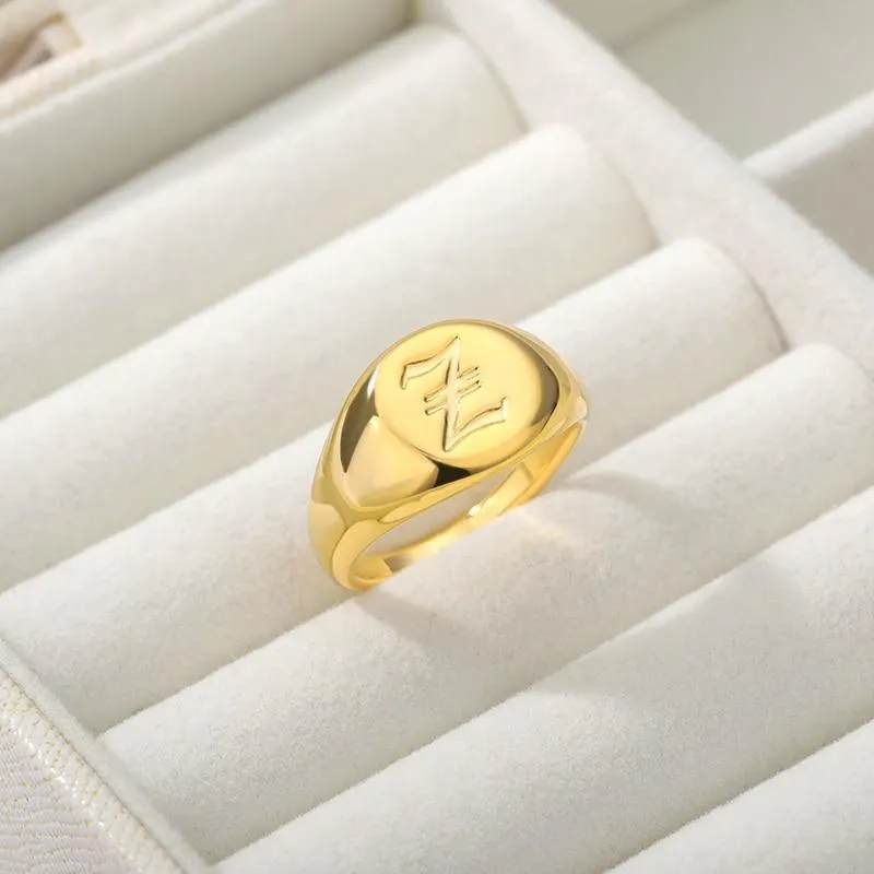 Sadie Monogrammed Signet Ring