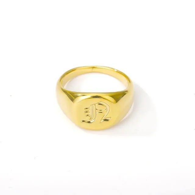 Sadie Monogrammed Signet Ring