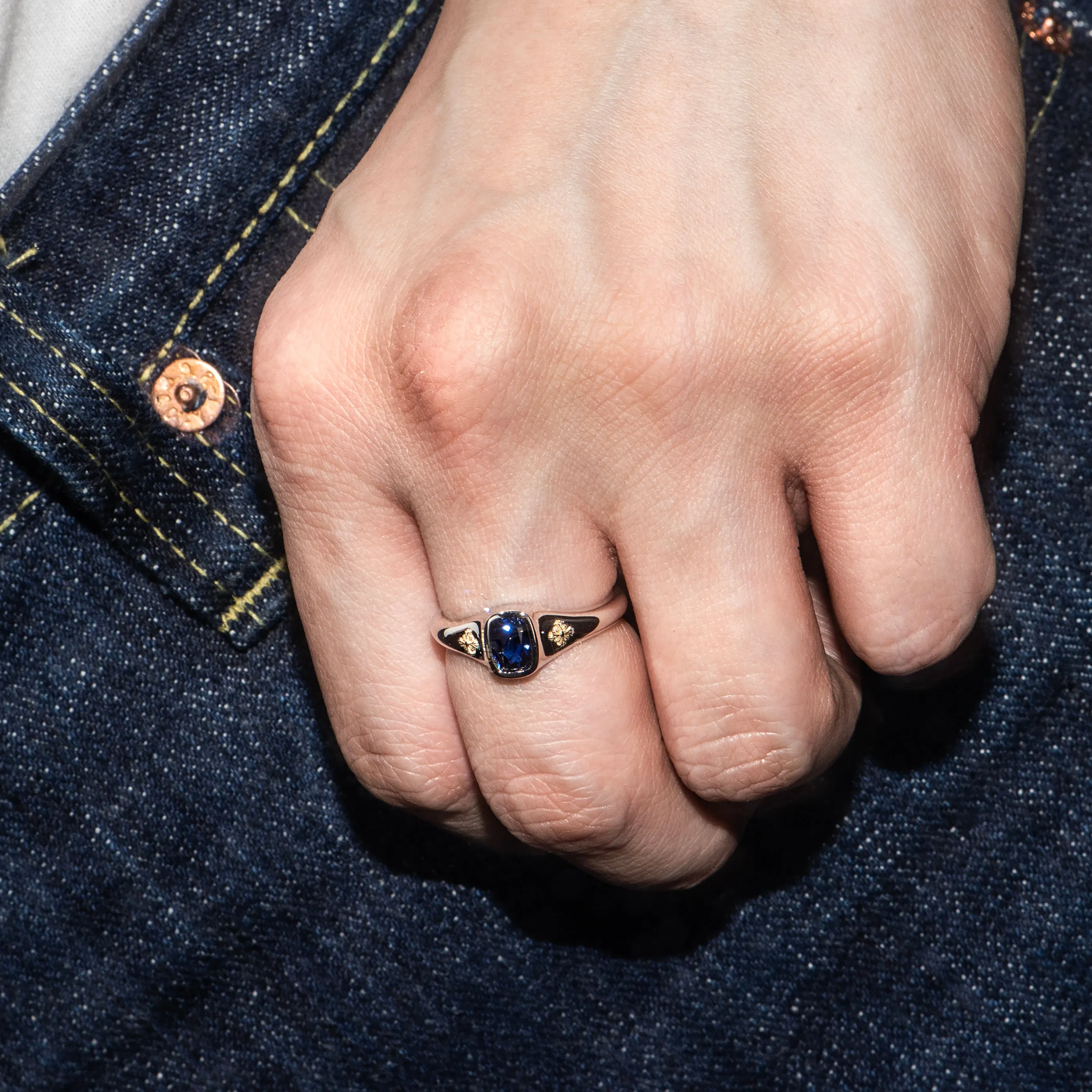 Sapphire Signet Ring - CORNFLOWER